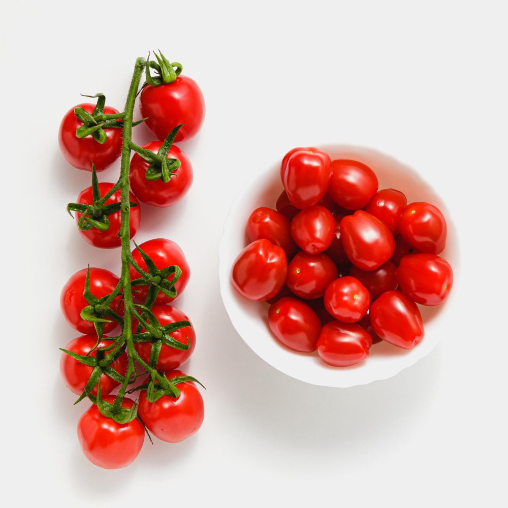 cherry tomatoes cherry tomatoes